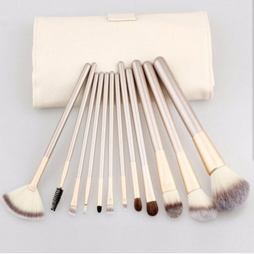 Set de 12 Brochas Kabuki con estuche