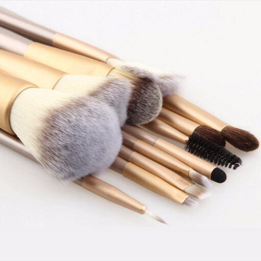 Set de 12 Brochas Kabuki con estuche - Image 4
